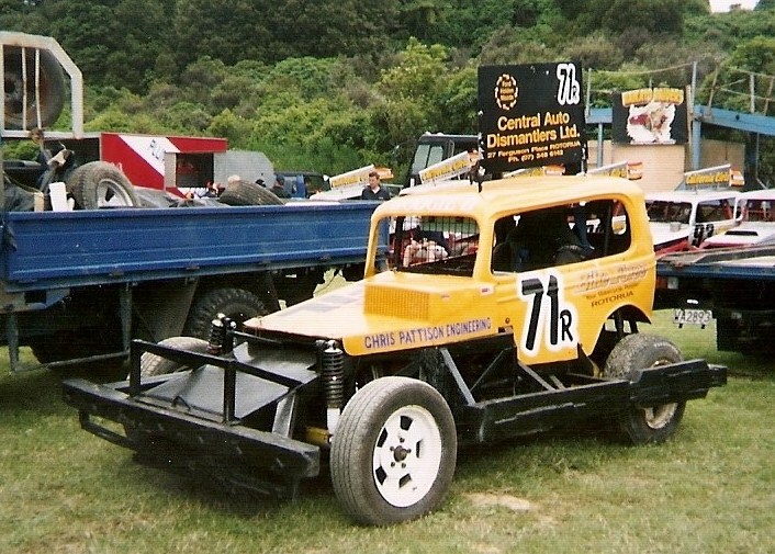 Speedway stock cars super stocks New Zealand